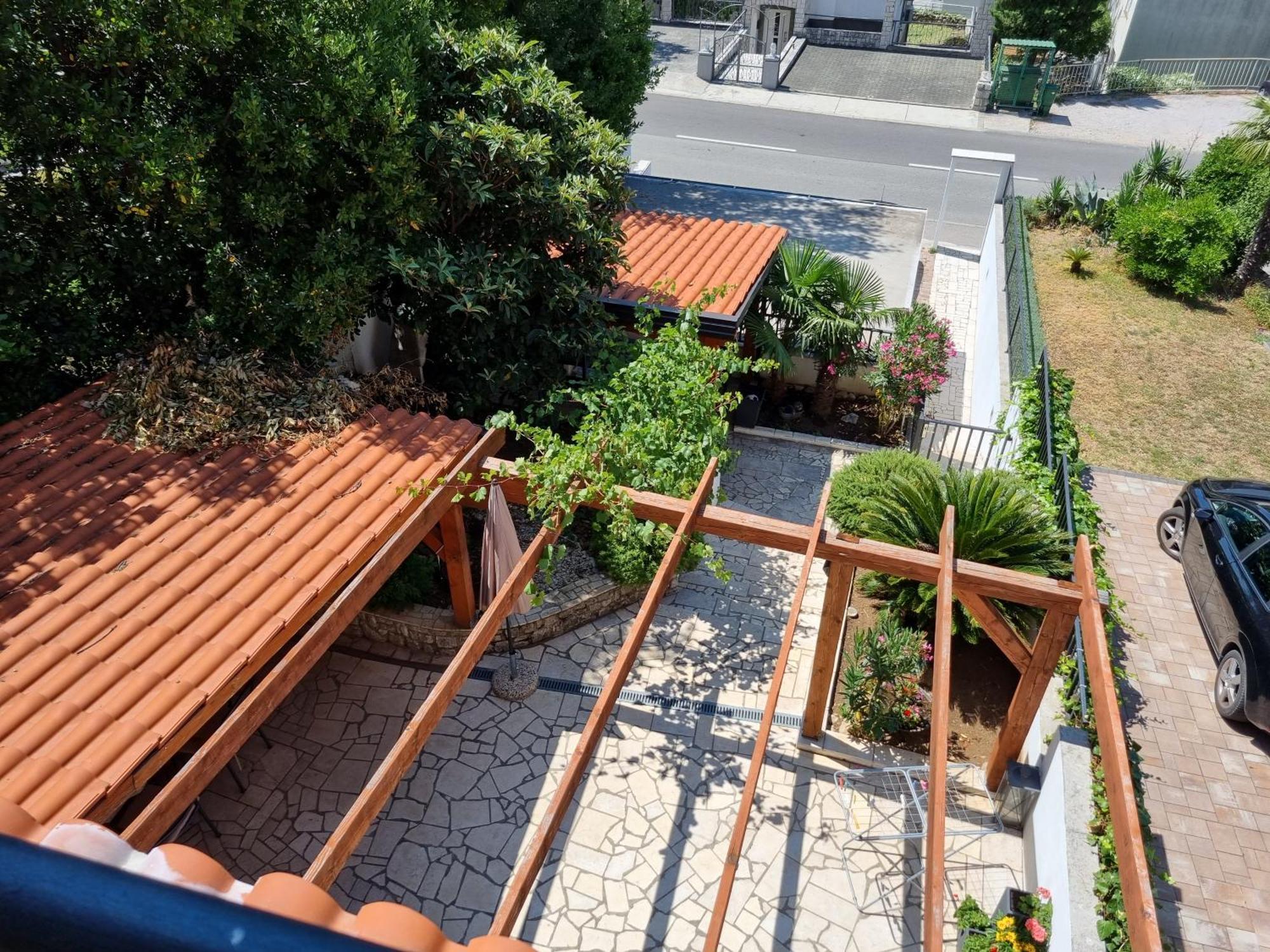 Apartment Bruno Crikvenica Exterior foto